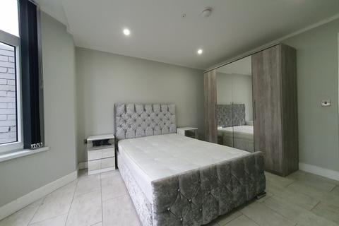 2 bedroom flat to rent, Arabella Street, Cardiff, CF24