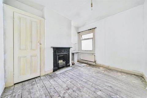 16 Beaconsfield Road, Dover, CT16 2LL