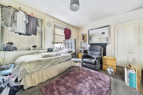 16 Beaconsfield Road, Dover, CT16 2LL