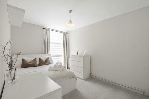 62 Cottage Grove, London, SW9 9NQ