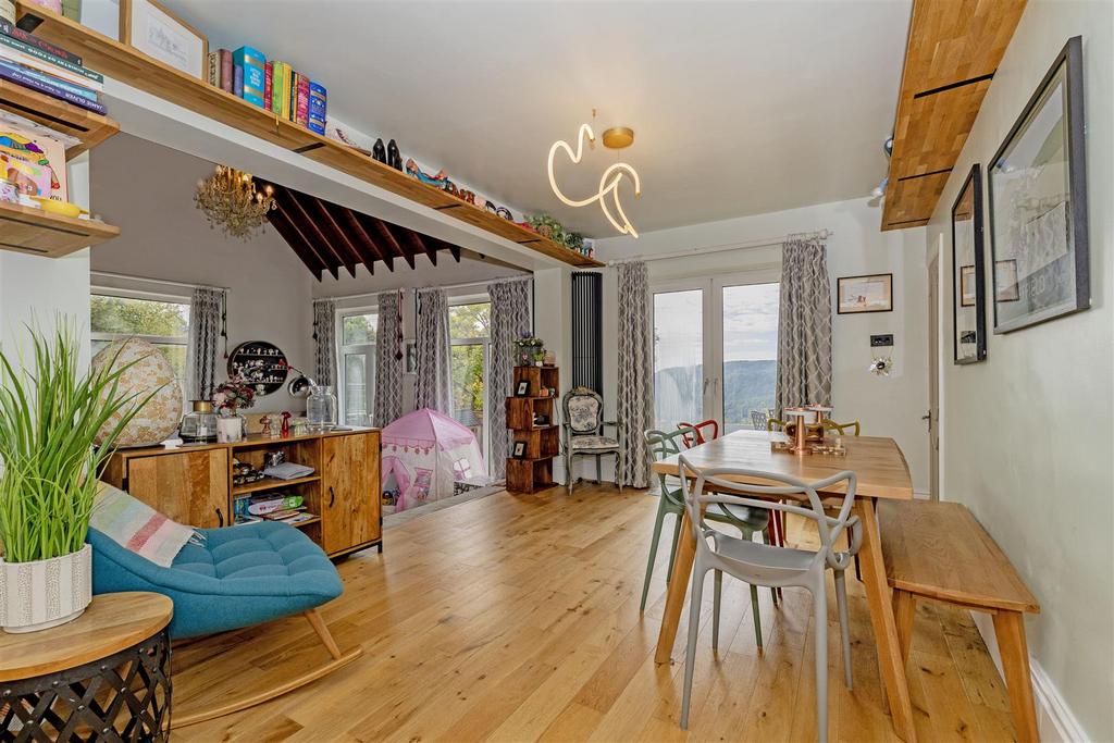 Kitchen-4.jpg