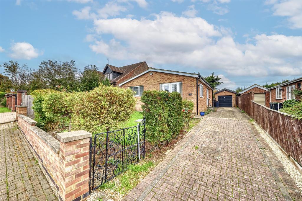 44 Russell Way Higham-1.jpg