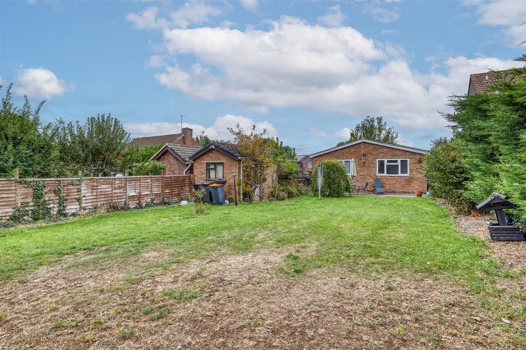 44 Russell Way Higham-12.jpg