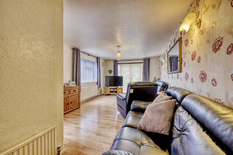 undefined, Russell Way, Higham Ferrers