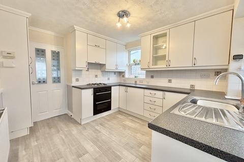 2 bedroom bungalow for sale, Rosemount Avenue, Preesall FY6