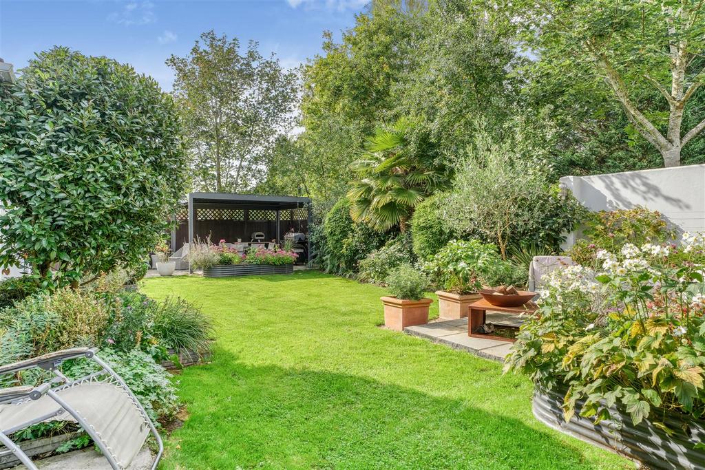 Rear garden