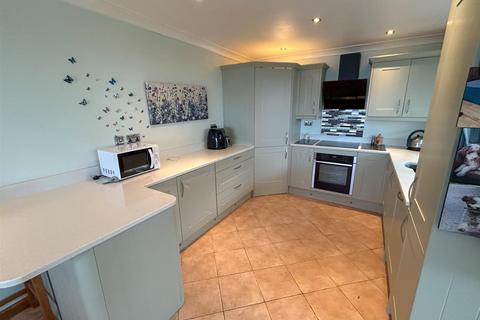 undefined, Ffordd Uchaf, Gwynfryn