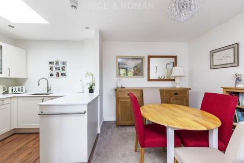 2 bedroom retirement property to rent, Oatlands Drive, Weybridge KT13
