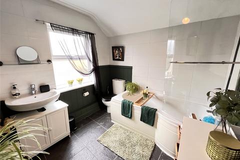 6 bedroom end of terrace house for sale, Moreton Crescent, Coleham, Shrewsbury, Shropshire, SY3