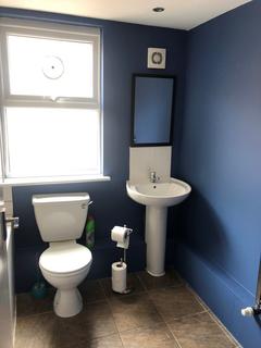 2 bedroom semi-detached house to rent, Lark Lane, Liverpool L17