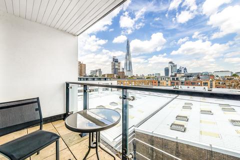 2 bedroom flat for sale, Royal Oak Yard, Larch Court, SE1
