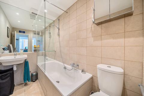 2 bedroom flat for sale, Grafton Road, London, W3