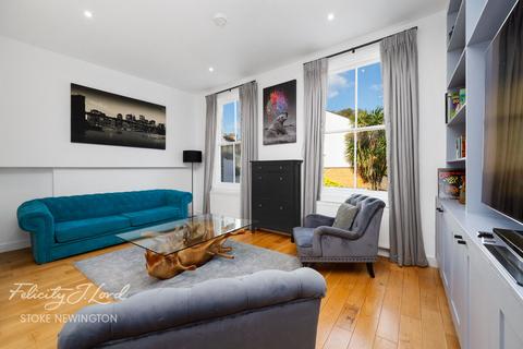 2 bedroom flat for sale, Mountgrove Road, LONDON N5