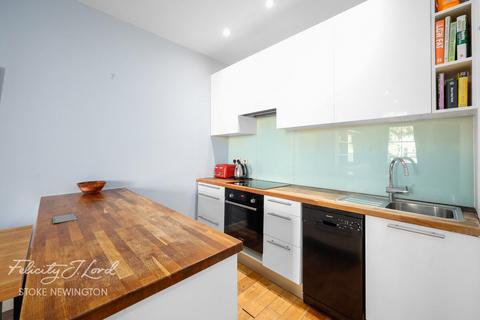 2 bedroom flat for sale, Mountgrove Road, LONDON N5