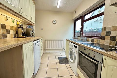 undefined, Willow Crescent, Northampton NN4