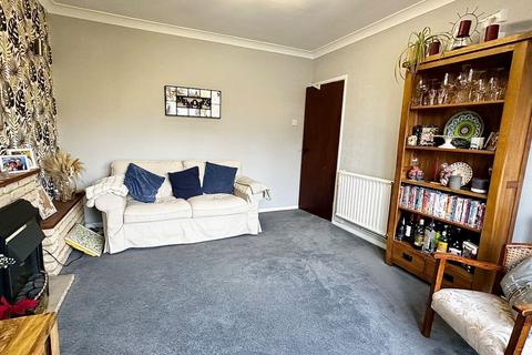 undefined, Willow Crescent, Northampton NN4