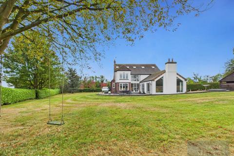 6 bedroom detached house for sale, London Road, Great Glen, Leicestershire