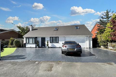 4 bedroom detached house for sale, Parsonage Road, Manchester M28