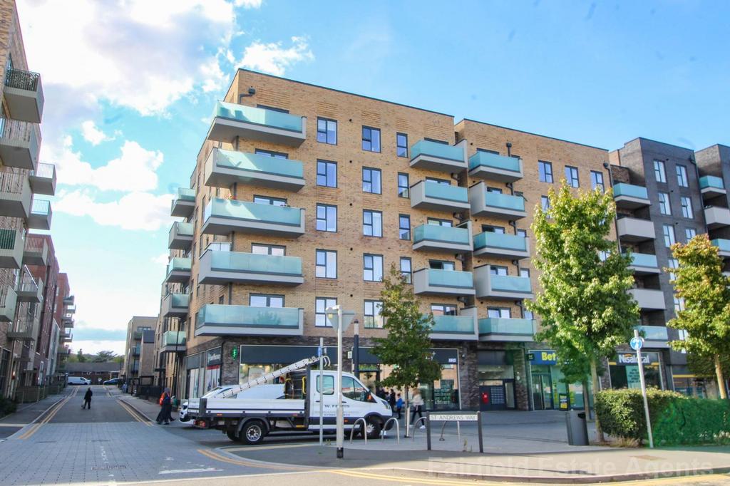 Prestwick Road, Watford, WD19 1 bed flat - £285,000