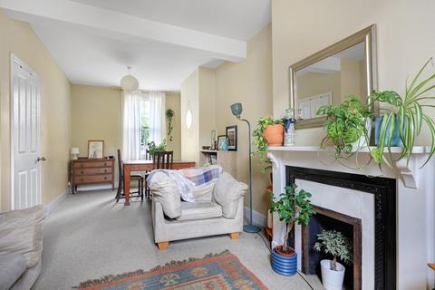 3 bedroom terraced house to rent, Canterbury Street, Cambridge