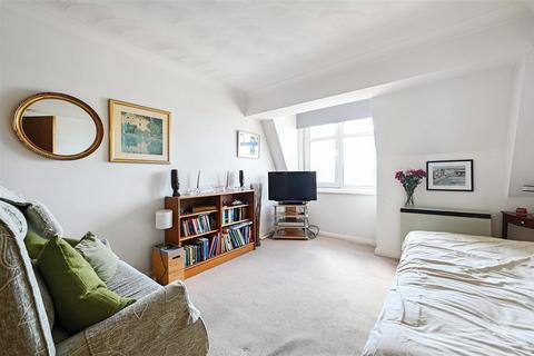 Studio for sale, De La Warr Parade, Bexhill-On-Sea
