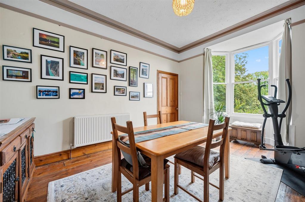 Dining Room .jpg