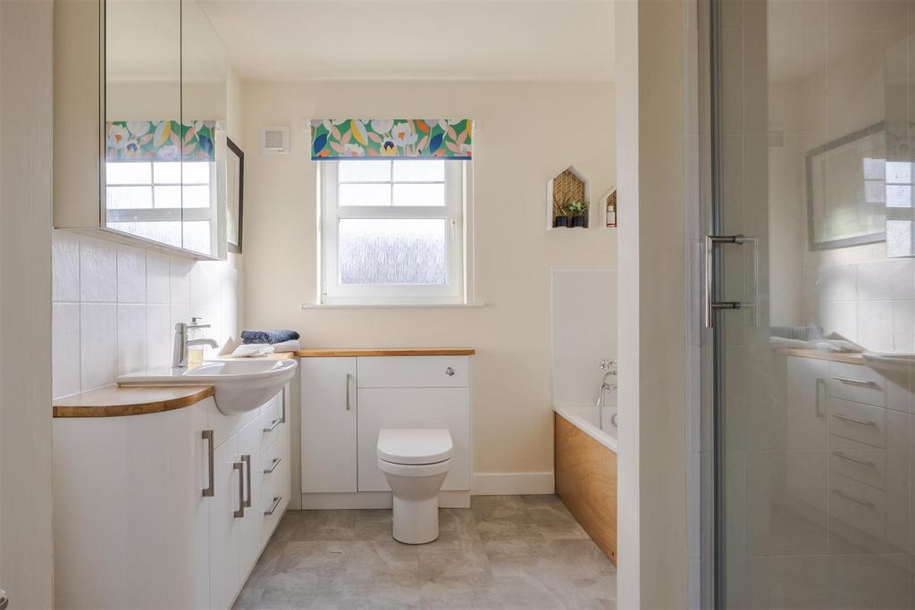 Family bathroom