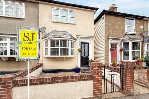 3 bedroom semi-detached house for sale, New Road, Burnham-On-Crouch