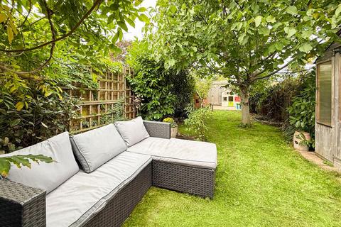 3 bedroom semi-detached house for sale, New Road, Burnham-On-Crouch