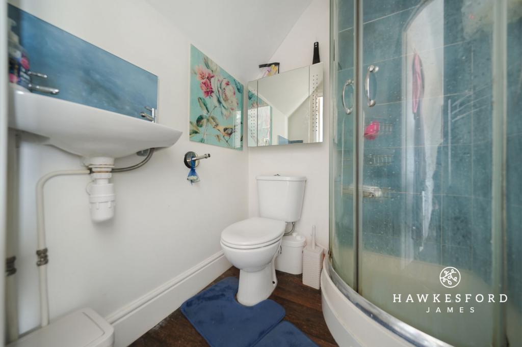 Westerham Road - En-suite