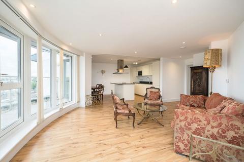 undefined, Arthur Road, London SW19