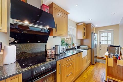 3 bedroom semi-detached bungalow for sale, Pavilion Way, Ruislip HA4