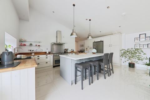 4 bedroom detached house for sale, Chantry Lane, Etton, Beverley, HU17 7PE