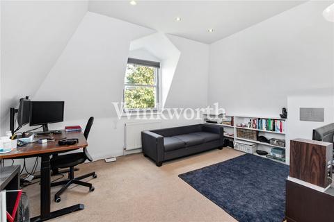 1 bedroom apartment for sale, Queens Drive, London, N4
