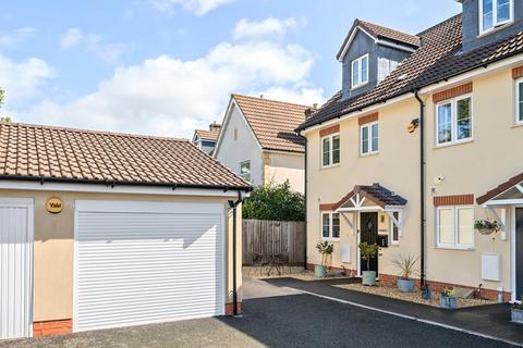 Stonehurst Broad Lane, Yate, Bristol, BS37 7BE