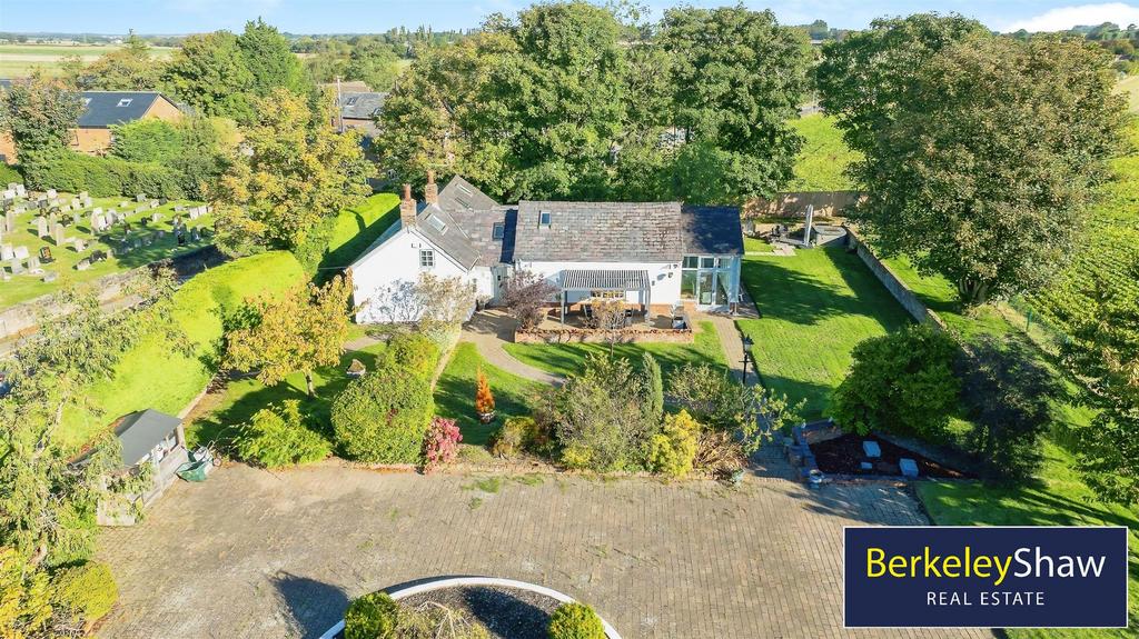 C168d3d5-Church 20 View 20 Cottage-5.jpg