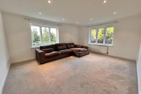 2 bedroom flat for sale, Eton Drive, Cheadle