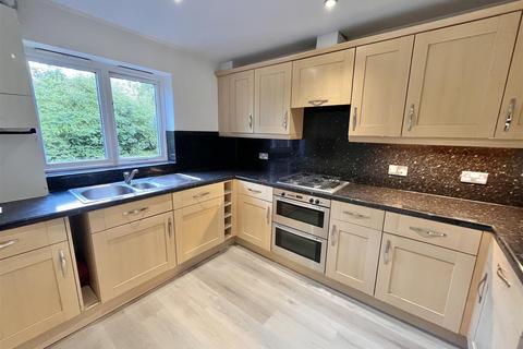 2 bedroom flat for sale, Eton Drive, Cheadle