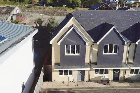 2 bedroom end of terrace house for sale, Abbey Rise, Tavistock, PL19