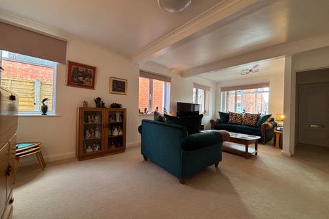 undefined, Shinehill Lane, Evesham WR11