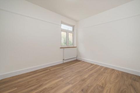 undefined, Southdown Avenue, London W7