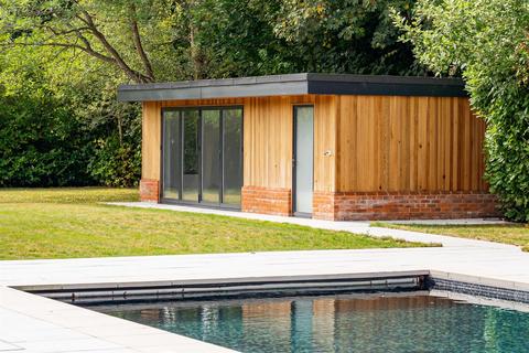 undefined, 35 Ridgeway, Hutton, CM13