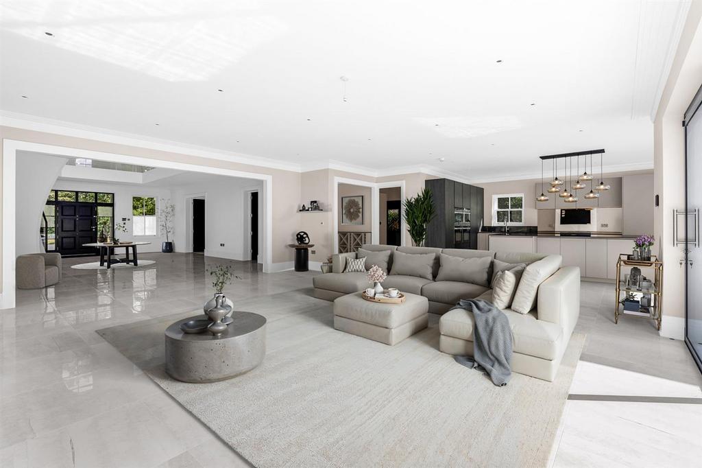 Property 8 D35 Internal-55 11-09-25 17 11.jpg