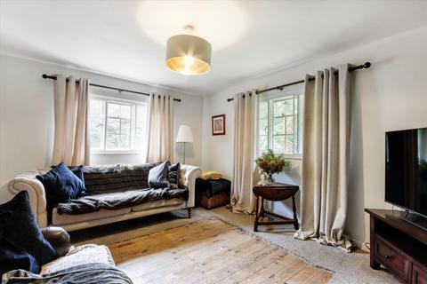 3 bedroom detached house for sale, Turners Hill Road, Worth, Crawley, West Sussex, RH10