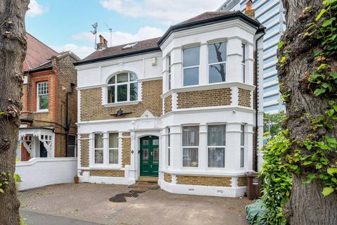 undefined, Grange Road, Chiswick, London, W4