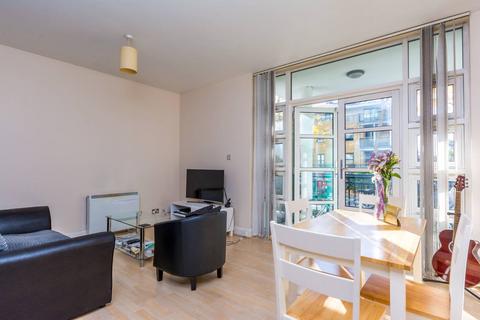 2 bedroom flat to rent, Kew Bridge Road, Kew Bridge, Brentford, TW8