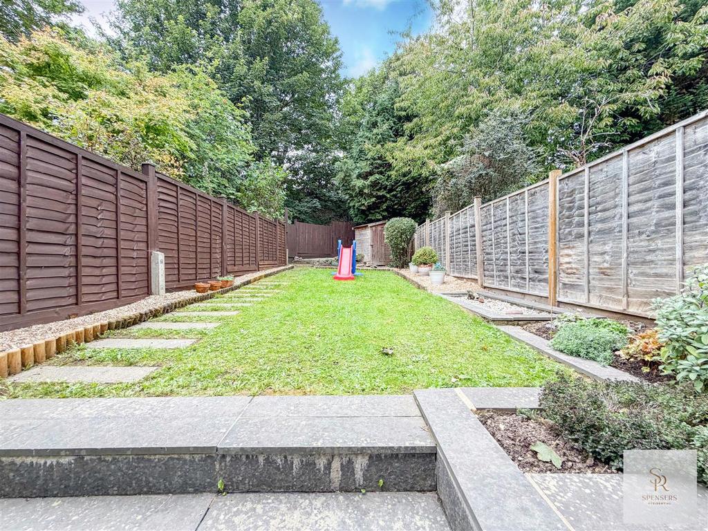 4 B524 E21-1057-4 BF6-B173-BC4 AD5 D4 D304.jpeg