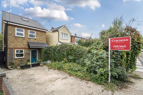 undefined, Latchmere Lane, Kingston Upon Thames, KT2