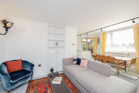 2 bedroom flat to rent, World's End Estate, London SW10