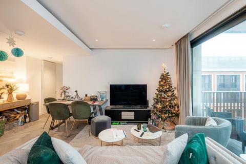 2 bedroom apartment to rent, Asquith House, London W2